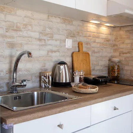 Your Destination Apartament Lixouri